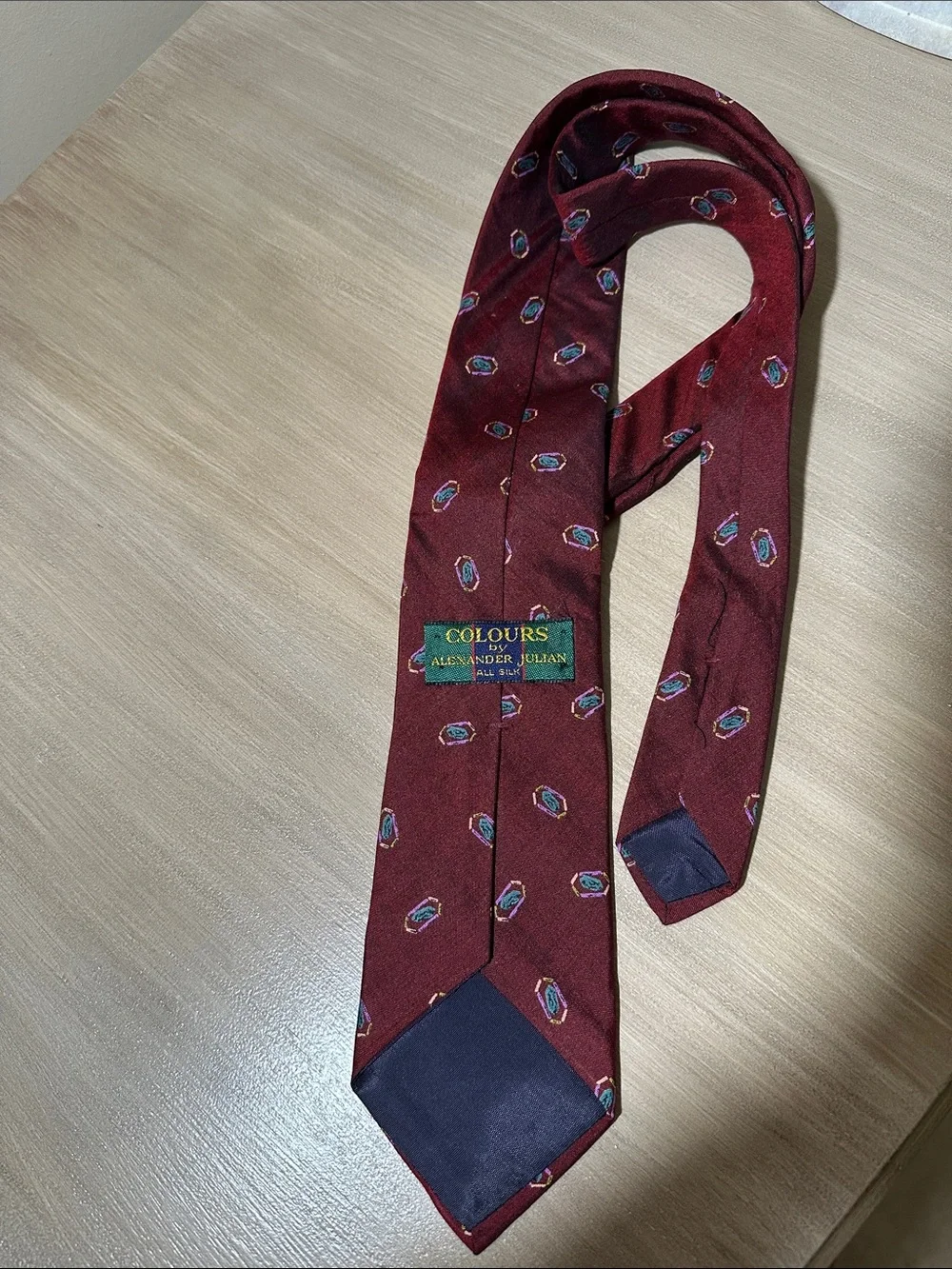 Vintage Colours by Alexander Julian silk tie
